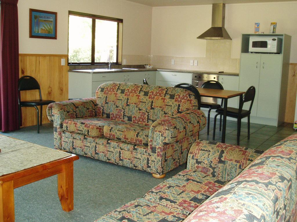 Whangarei Top 10 Holiday Park Экстерьер фото